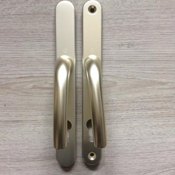 kluka-klucka-tokyo-ampan-uzky-tt